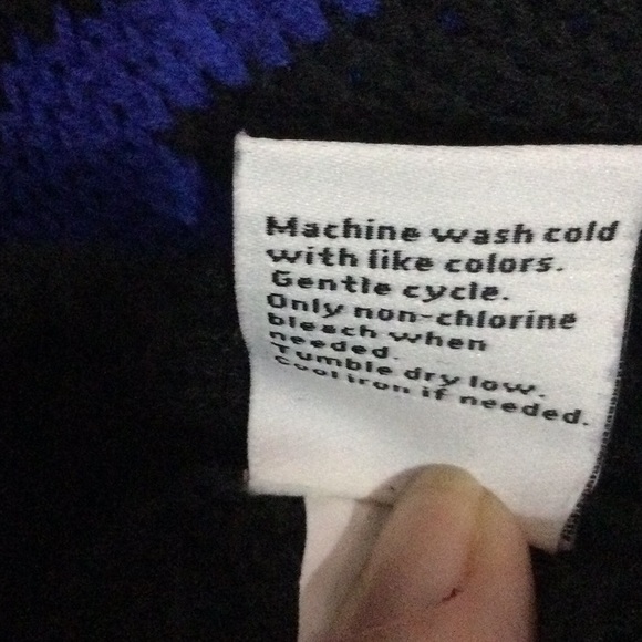 NWOT Black and Cobalt Houndstooth Sweater (M) - Picture 8 of 10